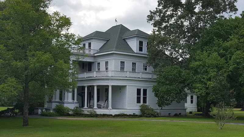 Kurth, J. H., House, Lufkin, Texas