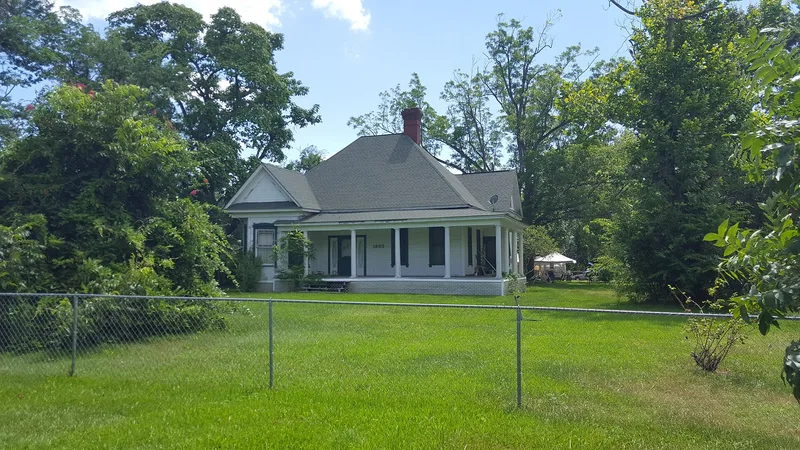 Clark-Whitton House, Lufkin, Texas