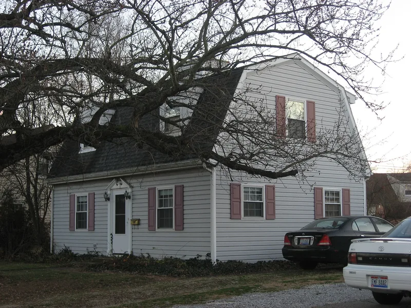 House at 1022 West Main Street, Troy, Ohio