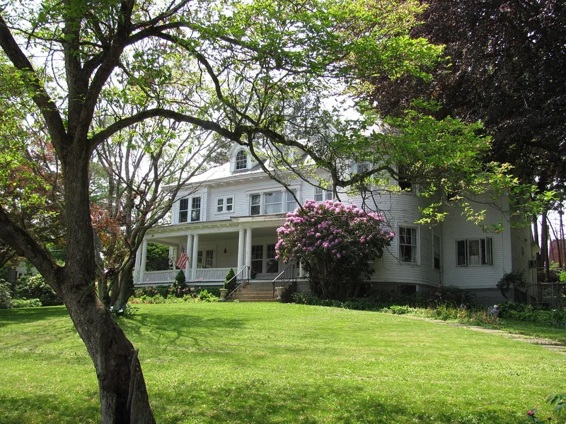 LaCroix-Mosher House, Southbridge, Massachusetts