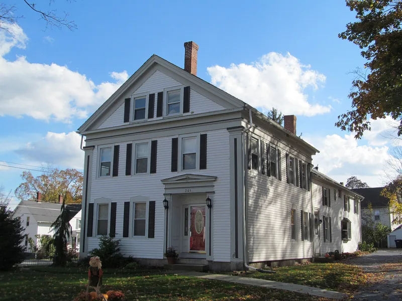 Clarke-Glover Farmhouse, Southbridge, Massachusetts