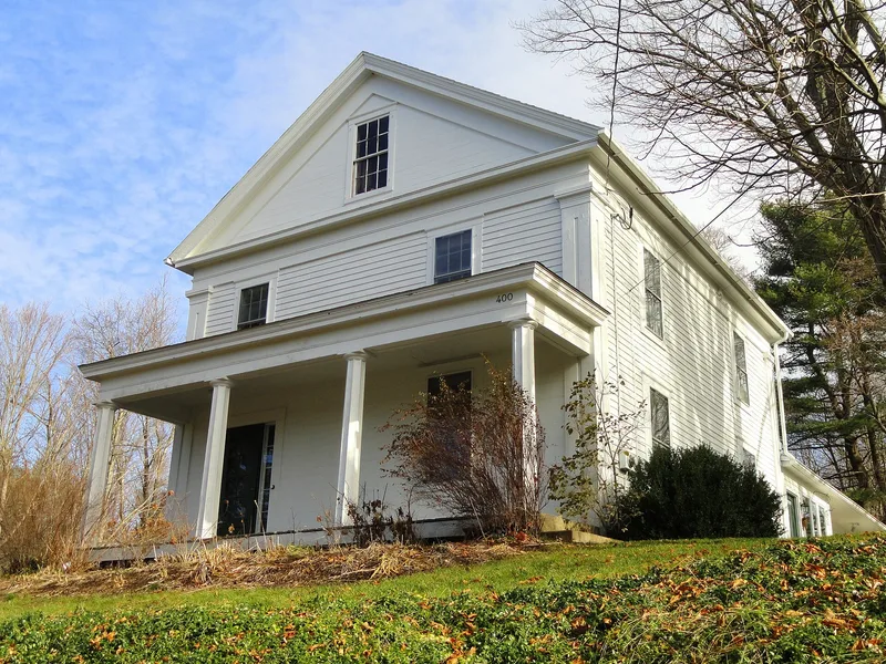 Smith-Lyon Farmhouse, Southbridge, Massachusetts