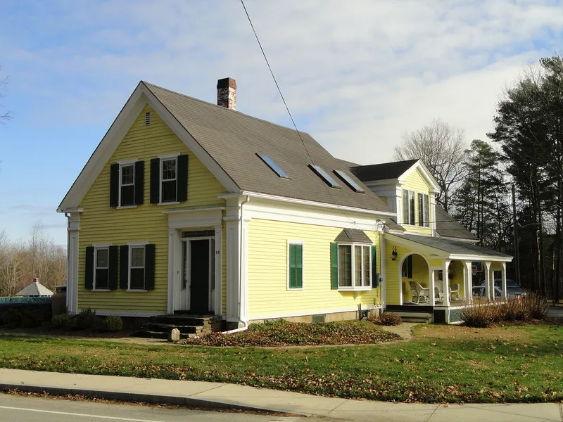 Durfee, Henry E., Farmhouse, Southbridge, Massachusetts