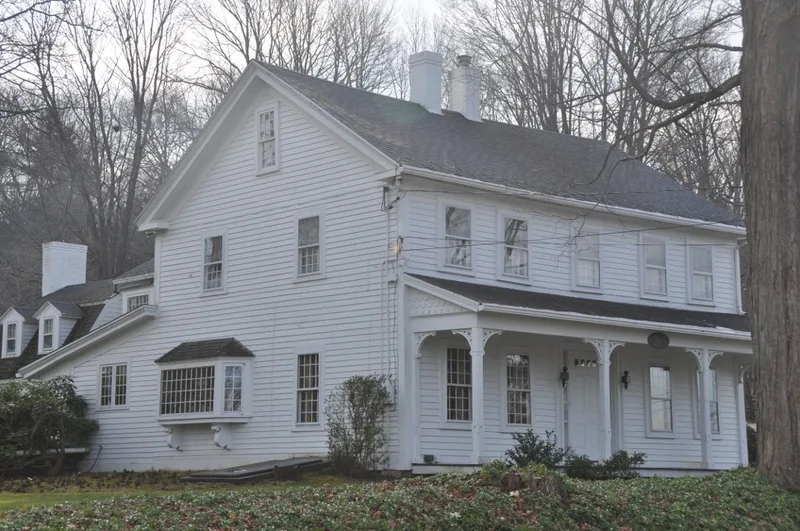 Plimpton, Simon, Farmhouse, Southbridge, Massachusetts