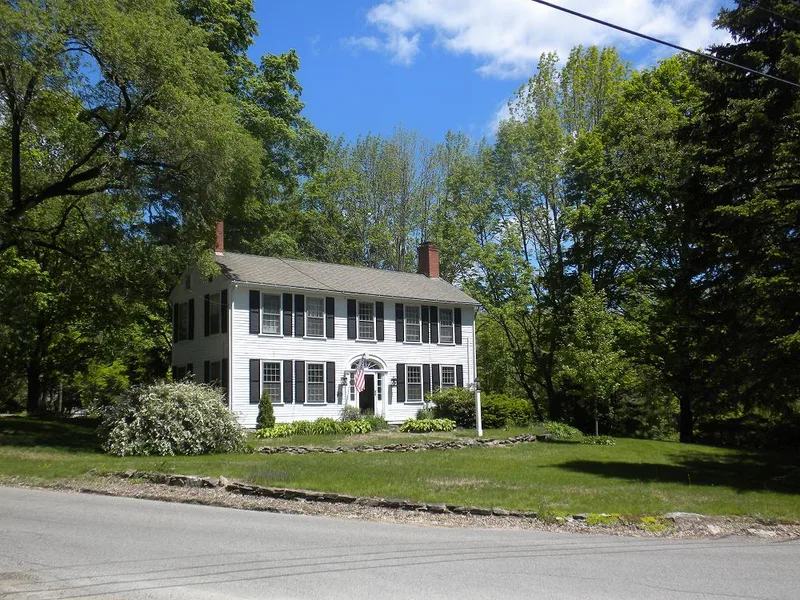 Vinton-Boardman Farmhouse, Southbridge, Massachusetts