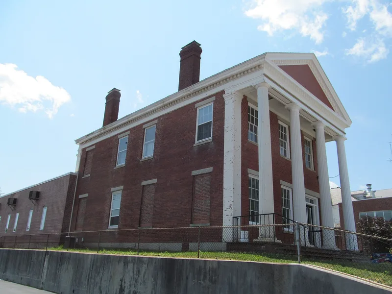 Tiffany-Leonard House, Southbridge, Massachusetts