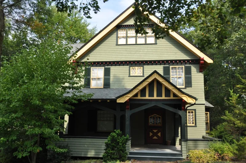 Russell, Arthur H., House, Winchester, Massachusetts