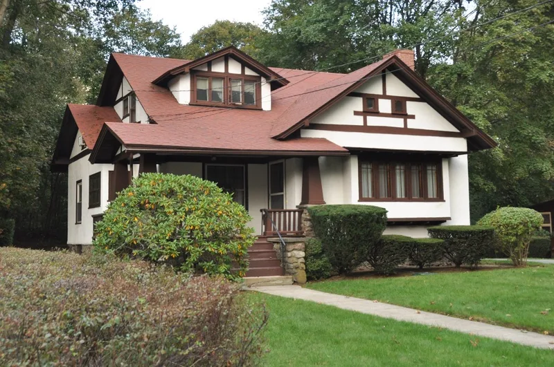 House at 13 Sheffield Road, Wakefield, Massachusetts