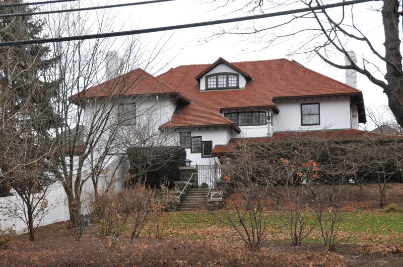 House at 90 Prospect Street, Wakefield, Massachusetts