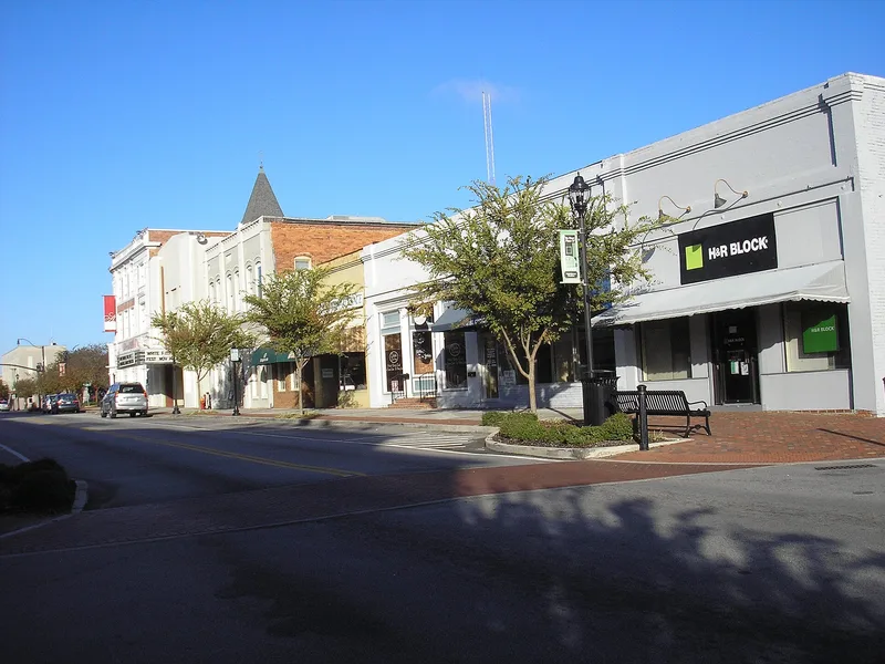 East Main Street Commercial Historic District, Georgia