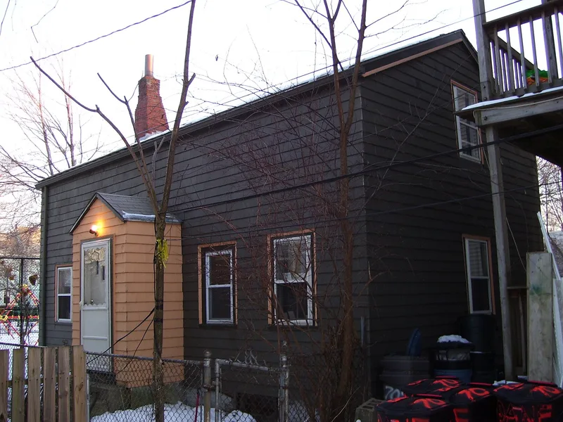 House at 72R Dane Street, Somerville, Massachusetts