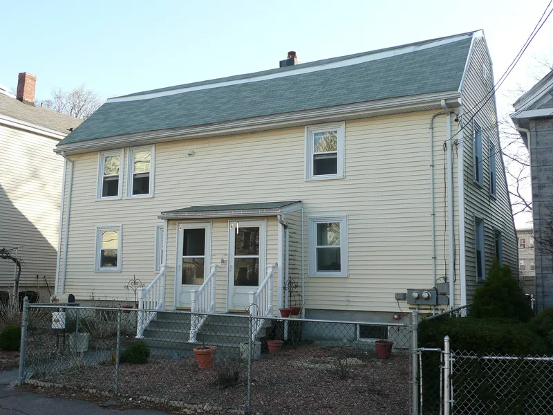 House at 6 Kent Court, Somerville, Massachusetts