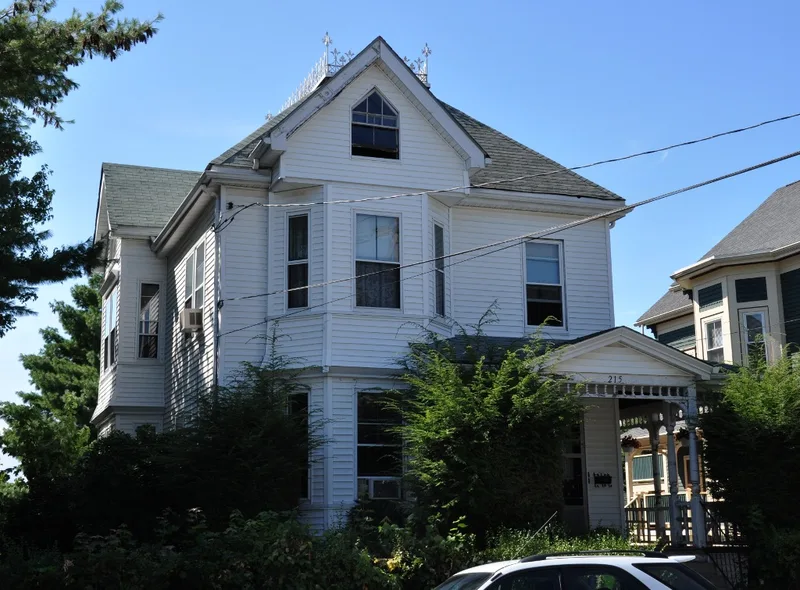 Dow, Lenoir, House, Waltham, Massachusetts