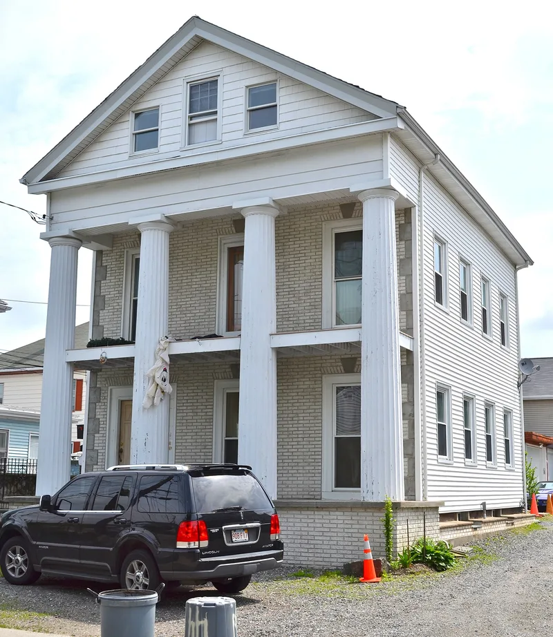 Buttrick, Francis, House, Waltham, Massachusetts