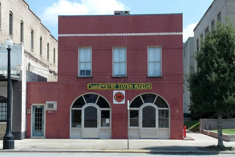 Kinston Fire Station-City Hall, Kinston, North Carolina