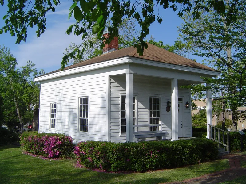 Pelletier House and Wantland Spring, Jacksonville, North Carolina