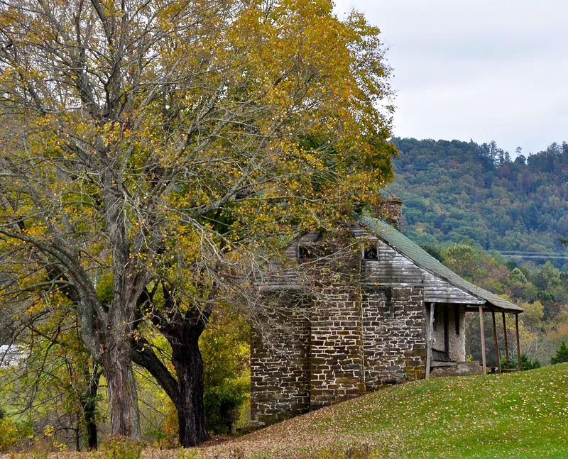Howard-Bell-Feather House, Riner, Virginia