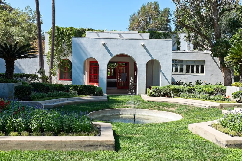 Clarke Estate, California