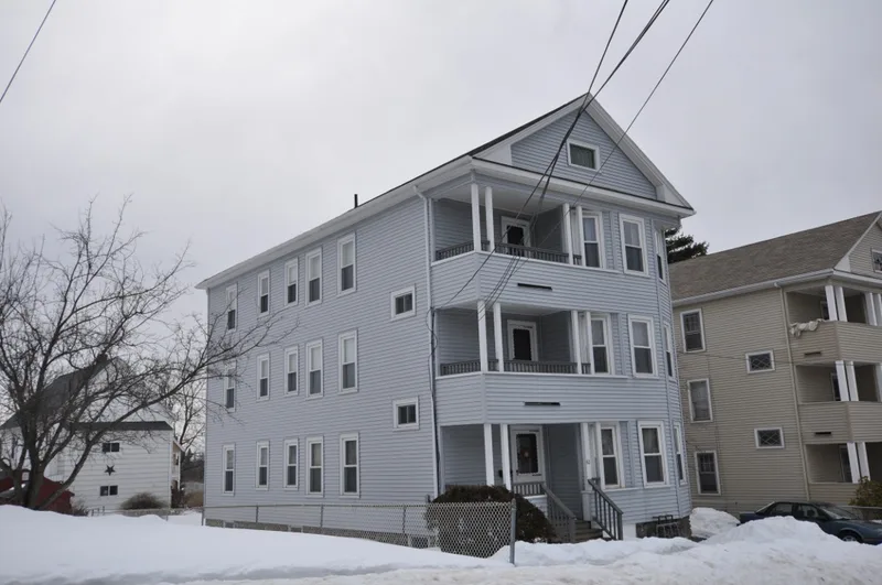 Petterson, Lars-Silas Archer Three-Decker, Worcester, Massachusetts