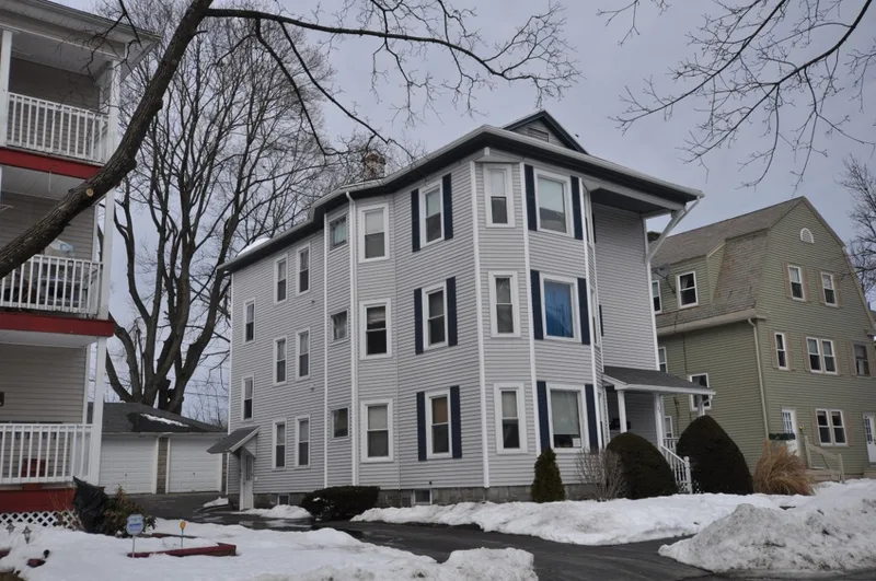 Crabtree, Thomas, Three-Decker, Worcester, Massachusetts