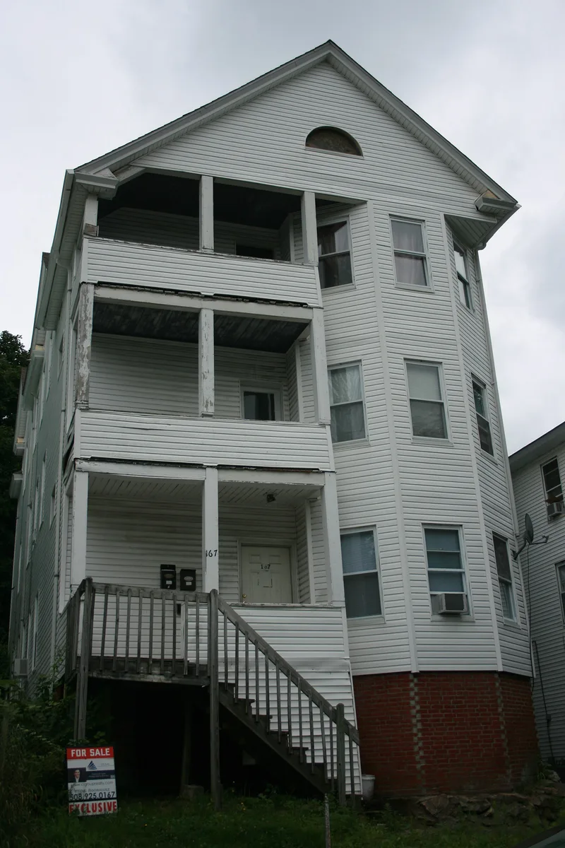 Blodgett, Lydia, Three-Decker, Worcester, Massachusetts