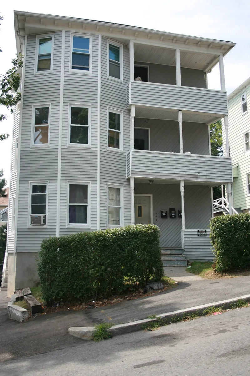 Johnson, Paul, Three-Decker, Worcester, Massachusetts