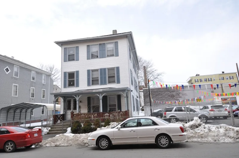 Simpson, Clara, Three-Decker, Worcester, Massachusetts