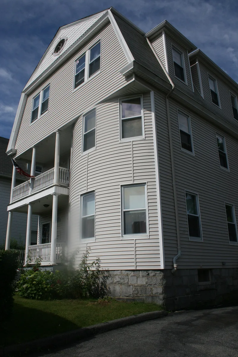 Baker, Peter, Three-Decker, Worcester, Massachusetts