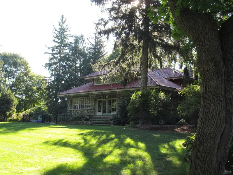 Johnson, J. V., House, Swansea, Massachusetts