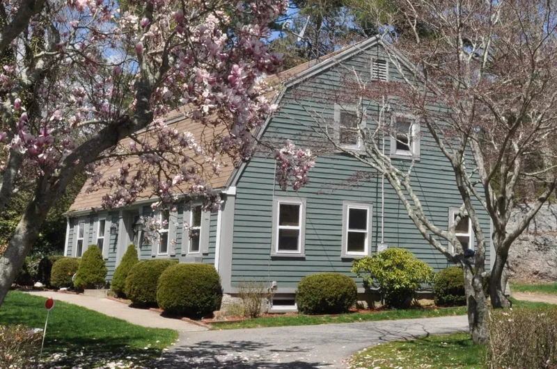 Hooper House, Swansea, Massachusetts