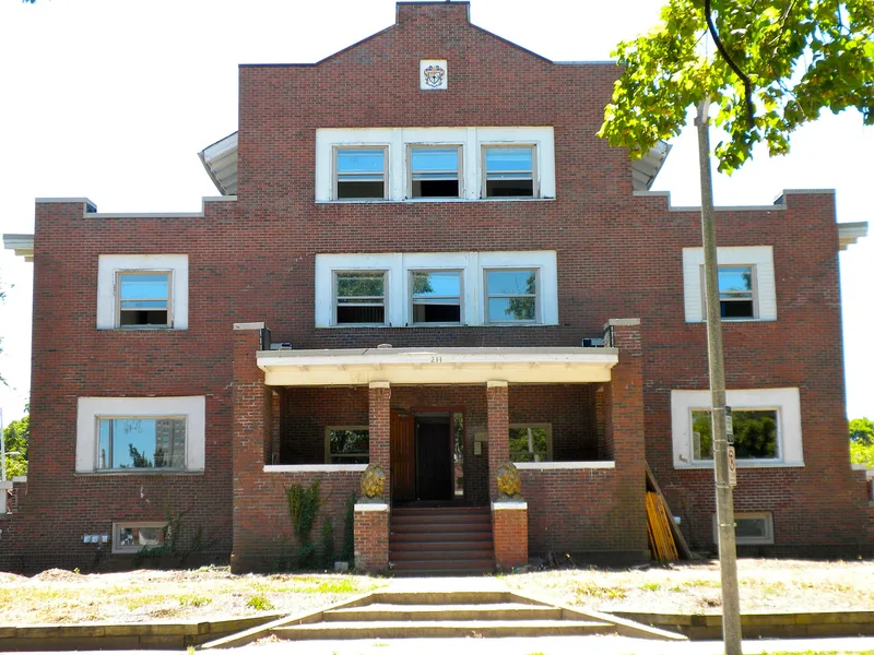 Sigma Alpha Epsilon Fraternity House, Champaign, Illinois