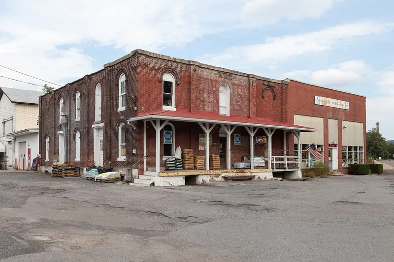 Lloyd and Henry Warehouse, Huntingdon, Pennsylvania