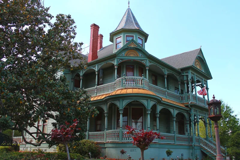 Wood-Hughes House, Brenham, Texas