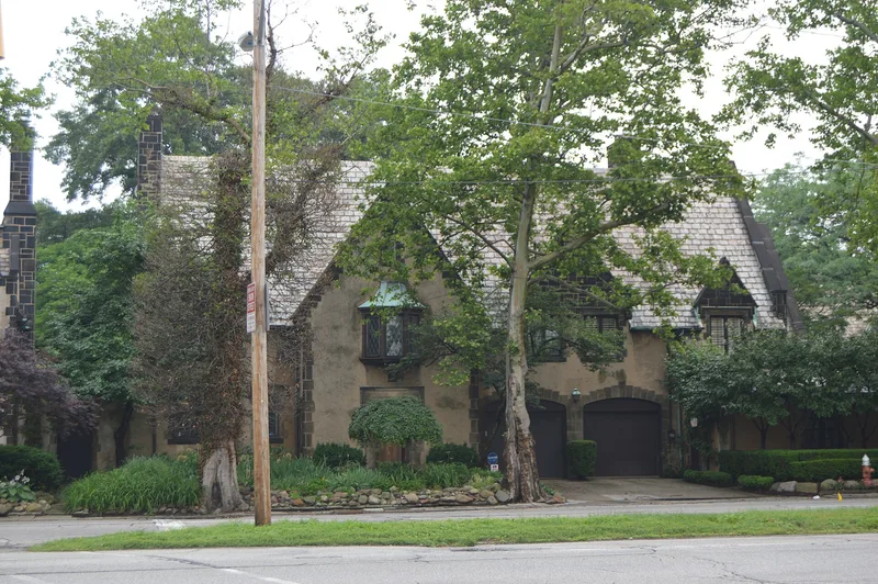 Fairhill Road Village Historic District, Ohio