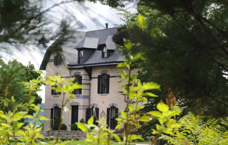 Neiderhurst, Palisades, New York