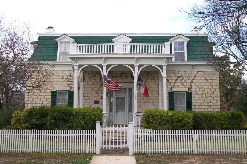 McWhirter, George and Martha, House, Belton, Texas