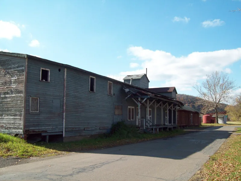 Erie Freighthouse Historic District, Bath, New York