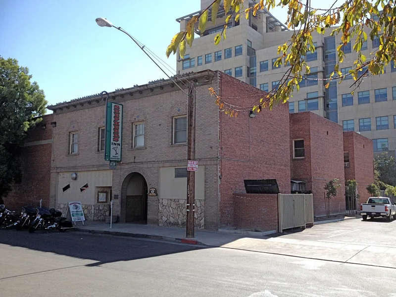 Santa Fe Hotel, Fresno, California