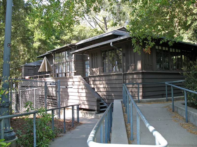 Girton Hall, Berkeley, California
