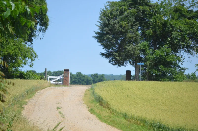 Port Micou, Loretto, Virginia