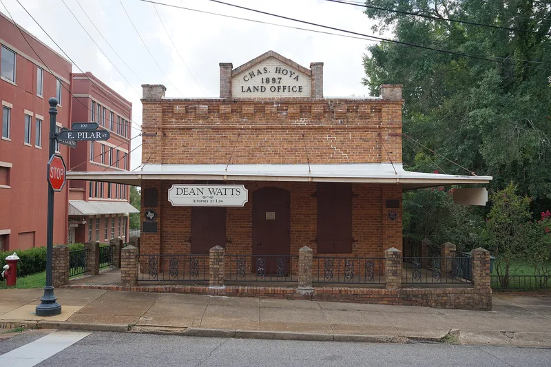 Hoya Land Office Building, Nacogdoches, Texas