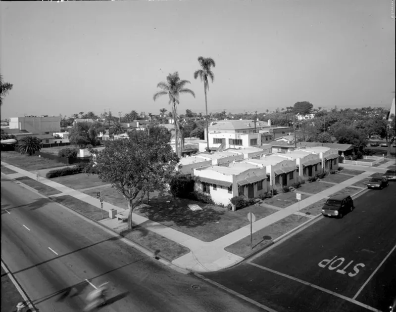 Heilman Villas, California