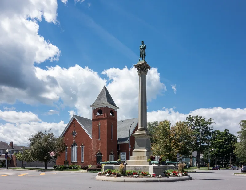 Monument Circle Historic District, Warsaw, New York
