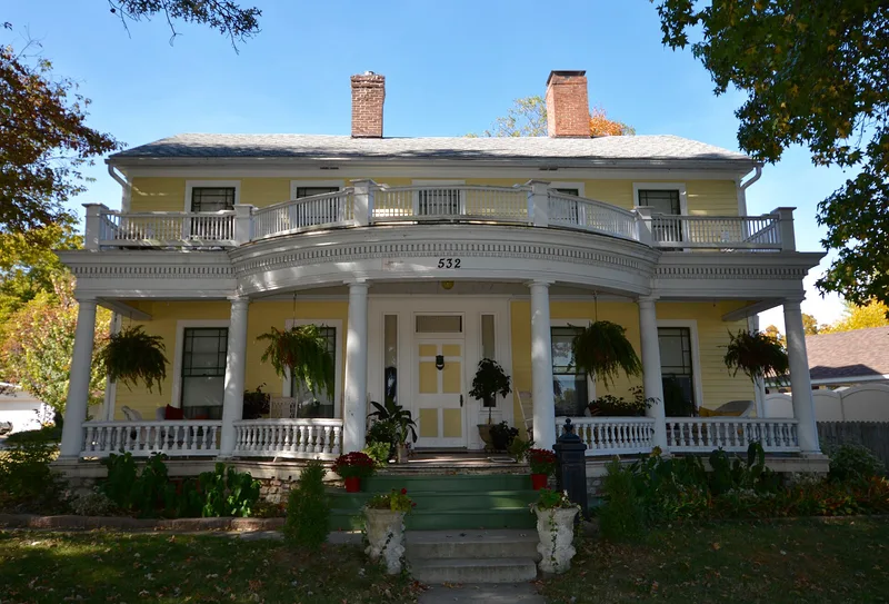 Freeman-Brewer-Sawyer House, Hillsboro, Illinois
