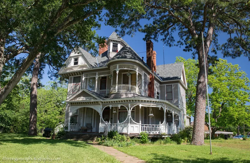 Reeves-Womack House, Caldwell, Texas