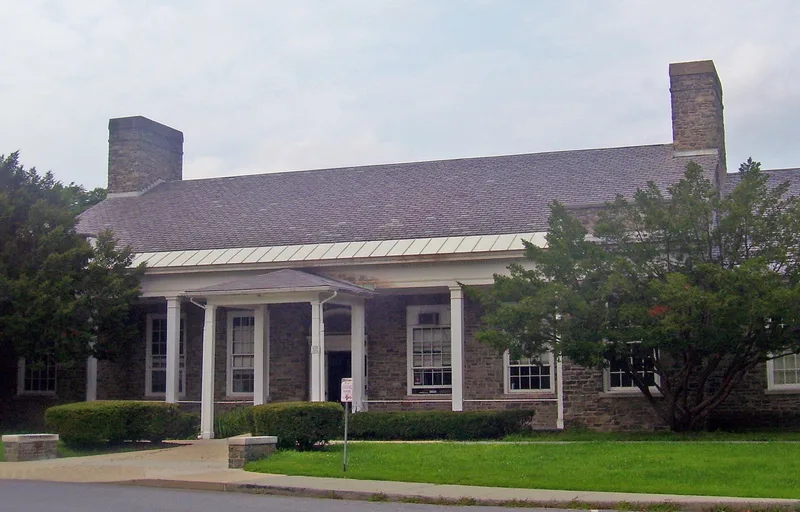 Hyde Park Elementary School, Hyde Park, New York