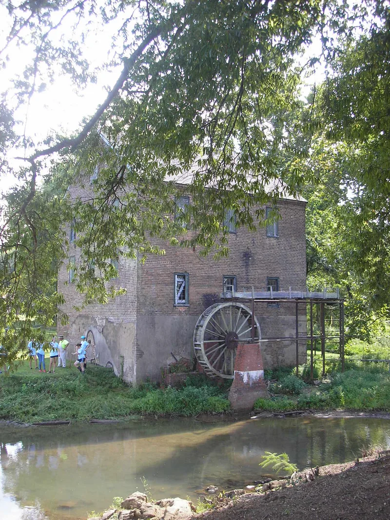 Old Brick Mill, Lindale, Georgia