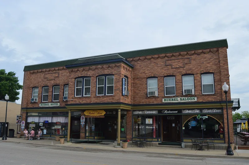 Ruebel Hotel, Grafton, Illinois