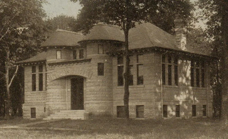 El Paso Public Library, El Paso, Illinois
