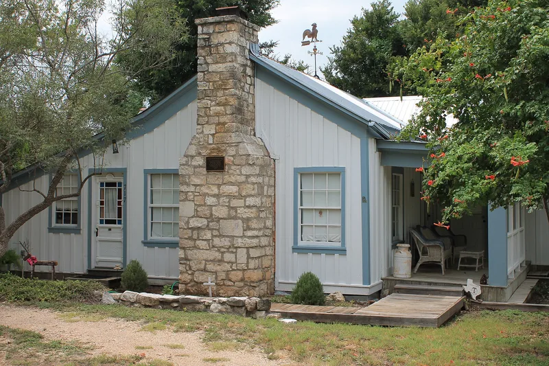 Hendrickson-Caskey House, Salado, Texas